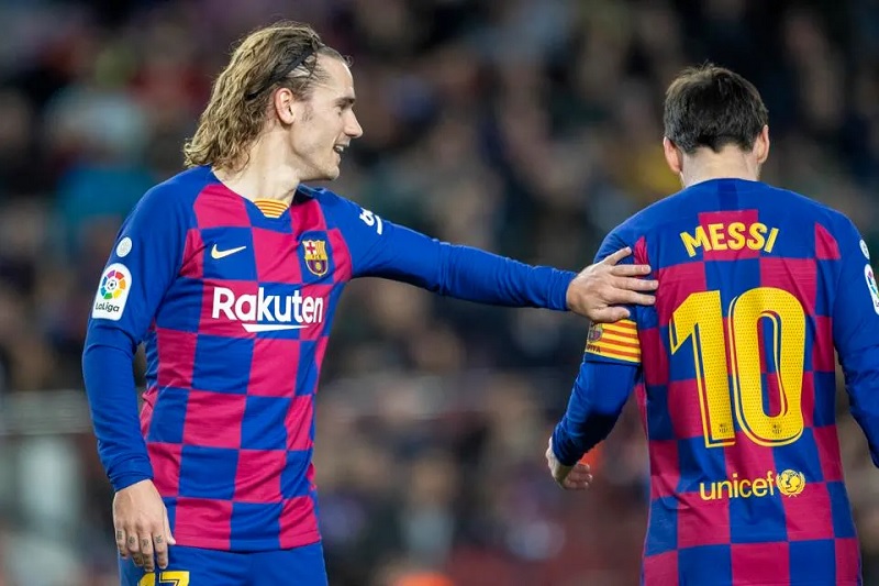 Griezmann trên đường vượt Messi