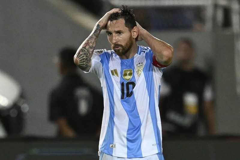 Messi lỡ hẹn với các trận cầu trong tháng 3 với ĐT Argentina