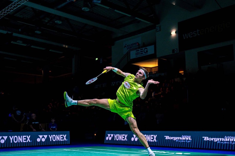 Viktor Axelsen gây thất vọng