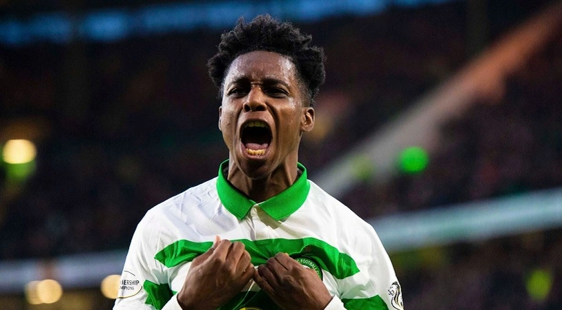 Hậu vệ sinh năm 2000 ghi dấu tại Celtic