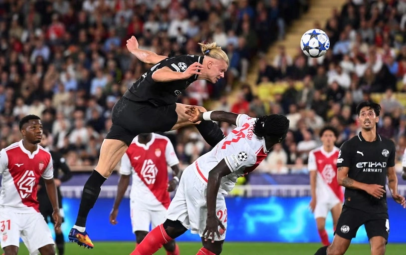 Cú đúp của Haaland không thể gúp Man City giành trọn 3 điểm