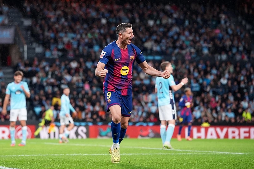 Lewandowski mang về chiến thắng cho Barcelona trước Celta Vigo